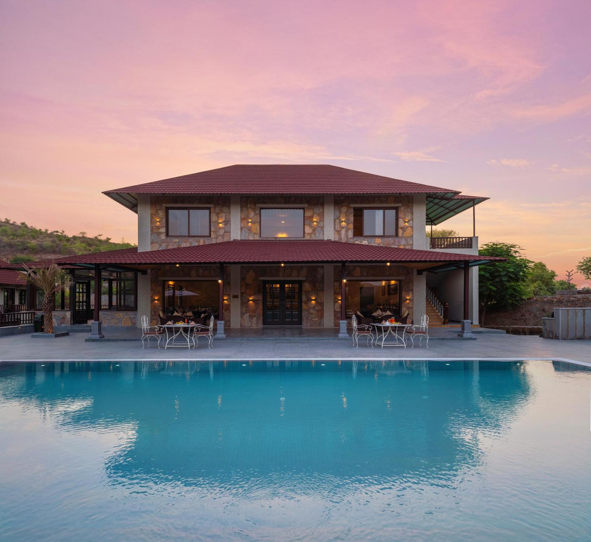 Sarasiruham Resort - Private Pool Villa In أُودايبور المظهر الخارجي الصورة